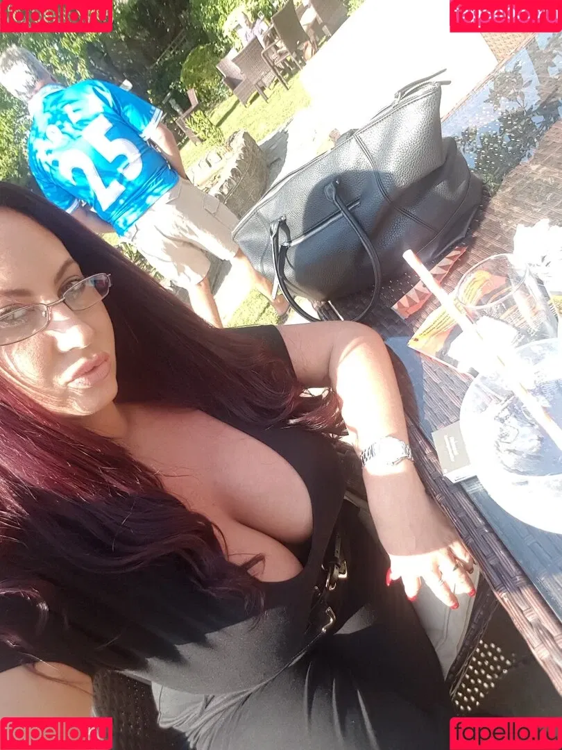 sexyemmabutt Onlyfans Photo Gallery 