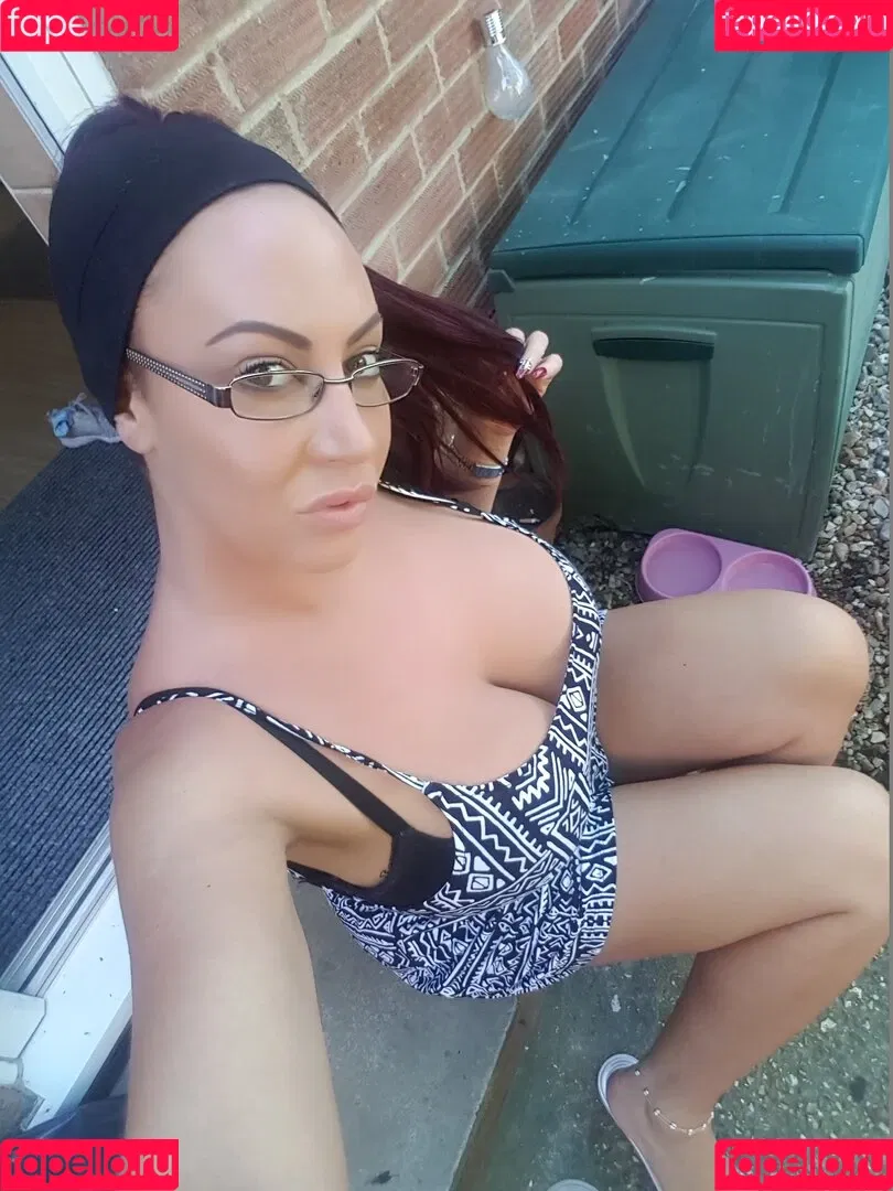 sexyemmabutt Onlyfans Photo Gallery 