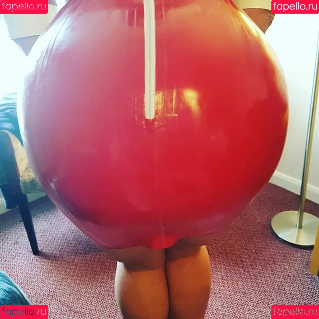 sexyemmabutt Onlyfans Photo Gallery 