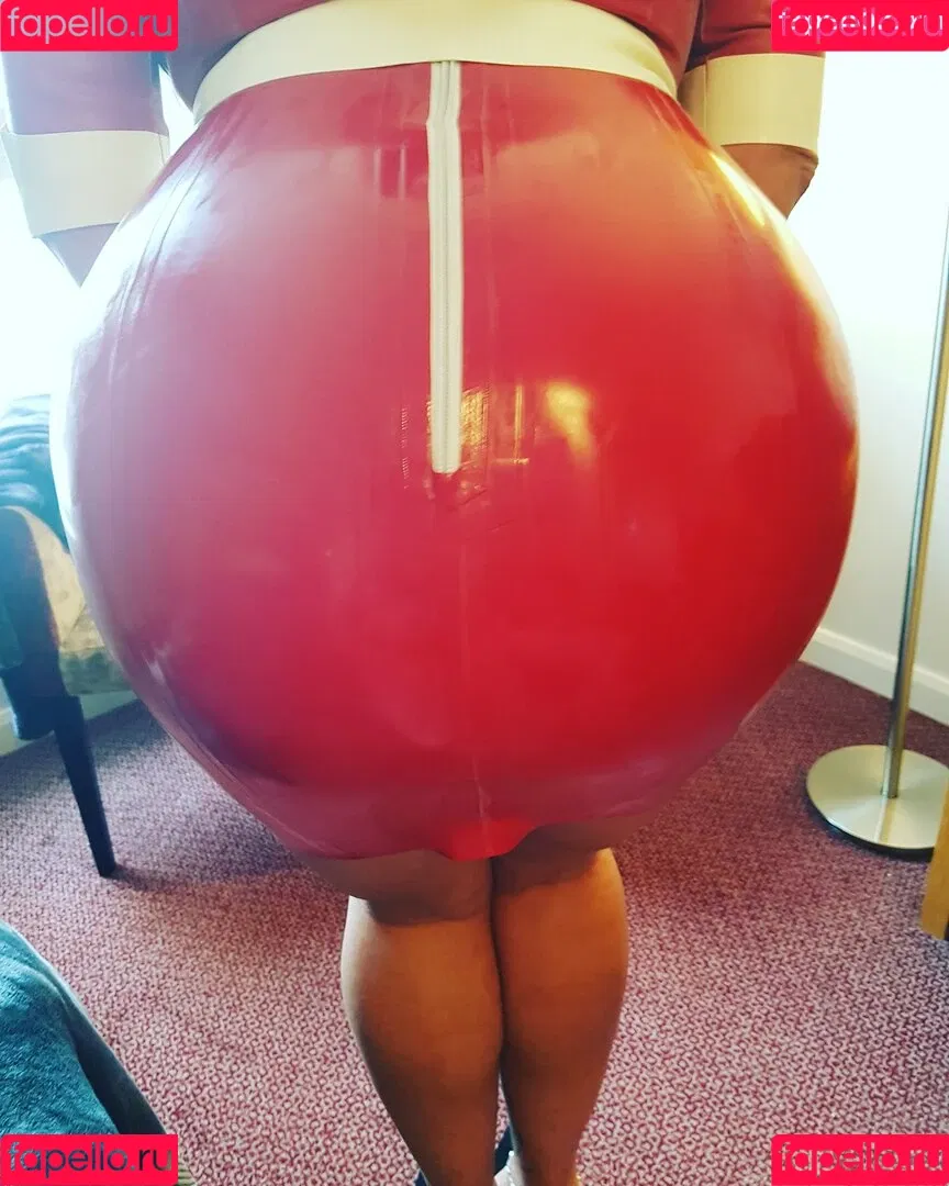 sexyemmabutt Onlyfans Photo Gallery 