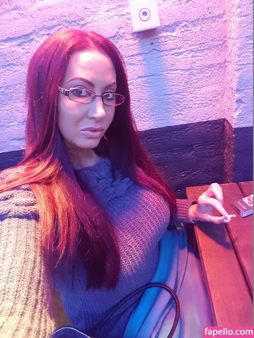sexyemmabutt Onlyfans Photo Gallery 