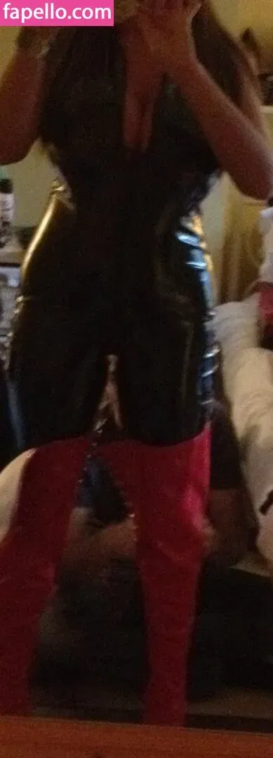 sexyemmabutt Onlyfans Photo Gallery 