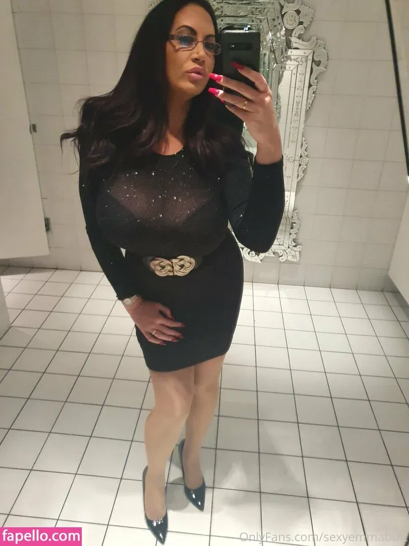 sexyemmabutt Onlyfans Photo Gallery 