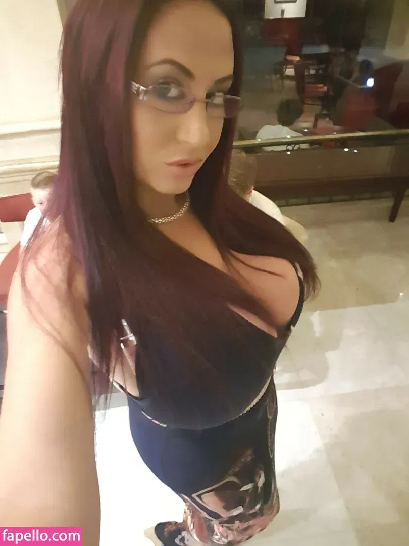 sexyemmabutt Onlyfans Photo Gallery 