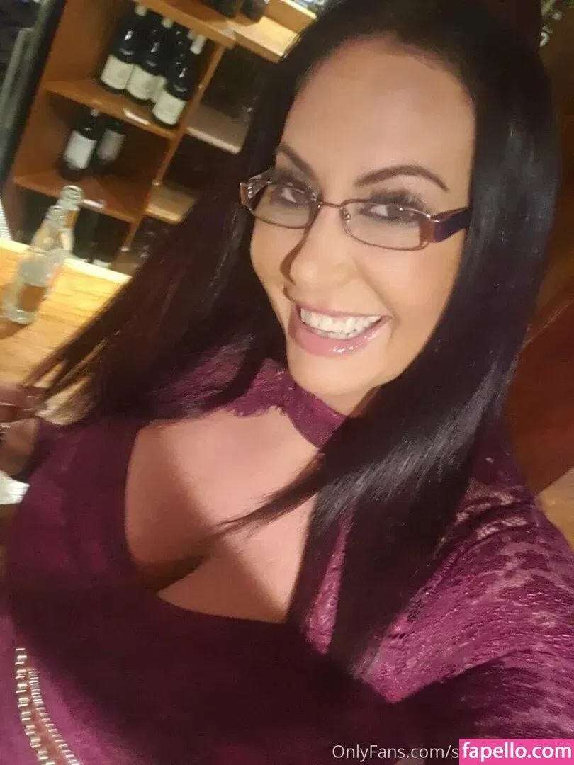 sexyemmabutt Onlyfans Photo Gallery 