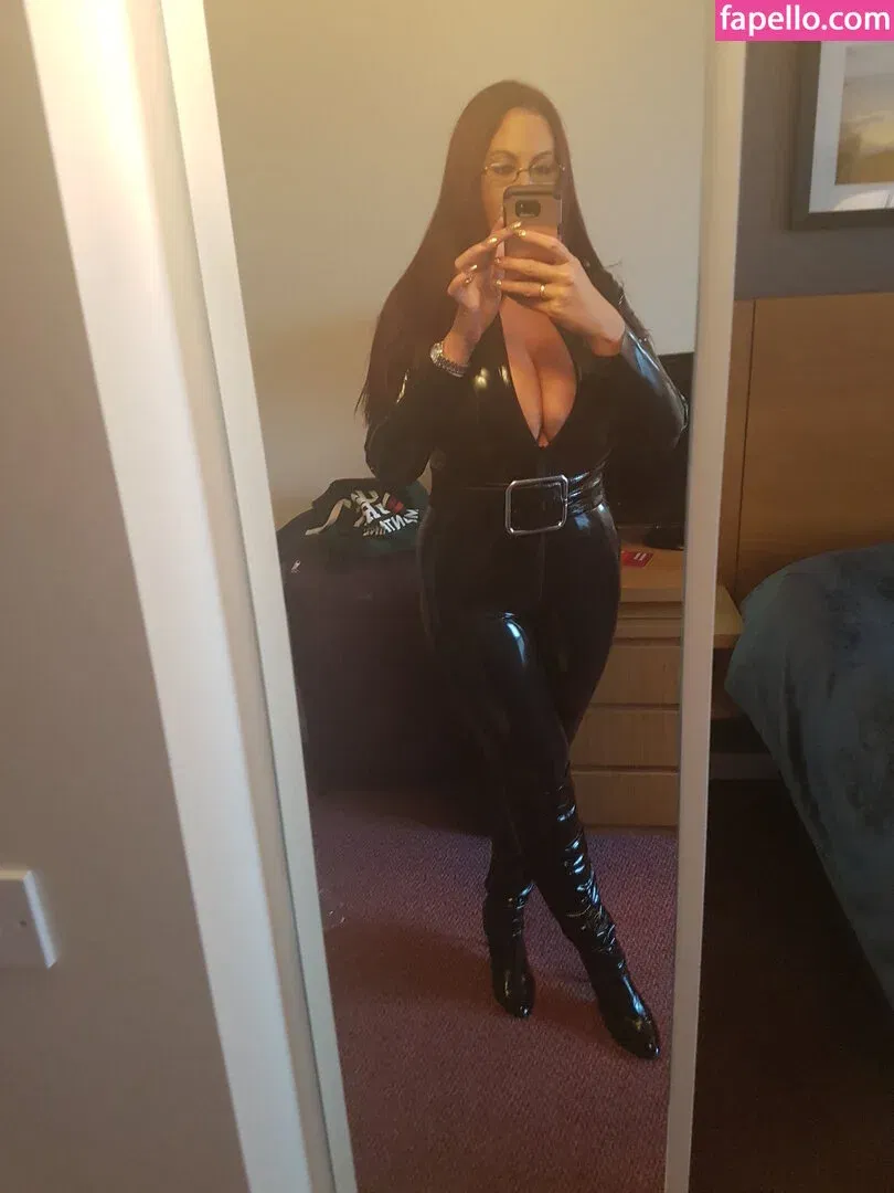 sexyemmabutt Onlyfans Photo Gallery 