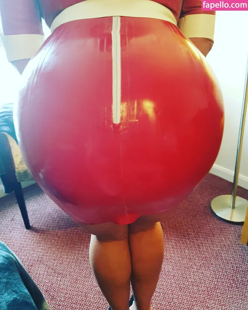 sexyemmabutt Onlyfans Photo Gallery 