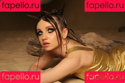 Lizzy Milks Onlyfans Photo Gallery 