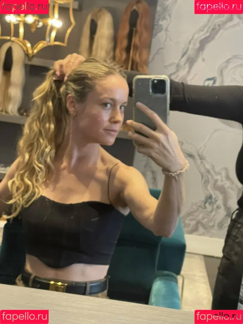 Brie Larson Onlyfans Photo Gallery 