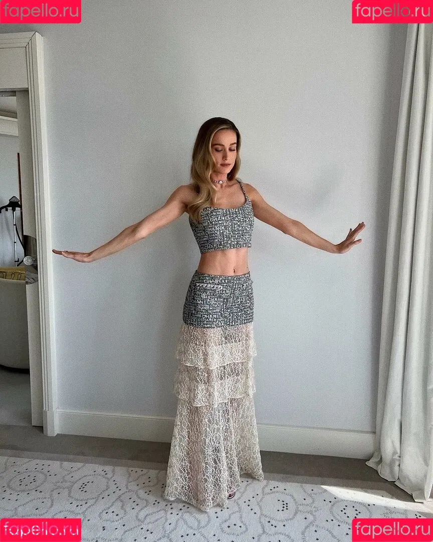 Brie Larson Onlyfans Photo Gallery 