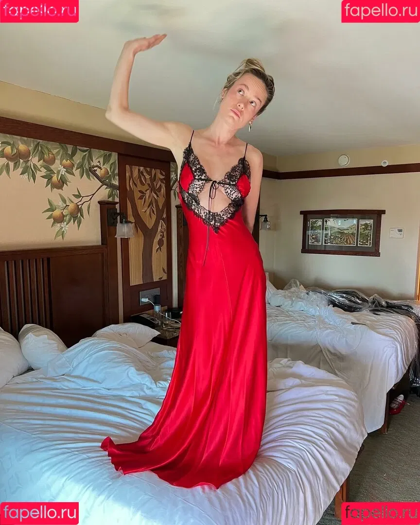 Brie Larson Onlyfans Photo Gallery 