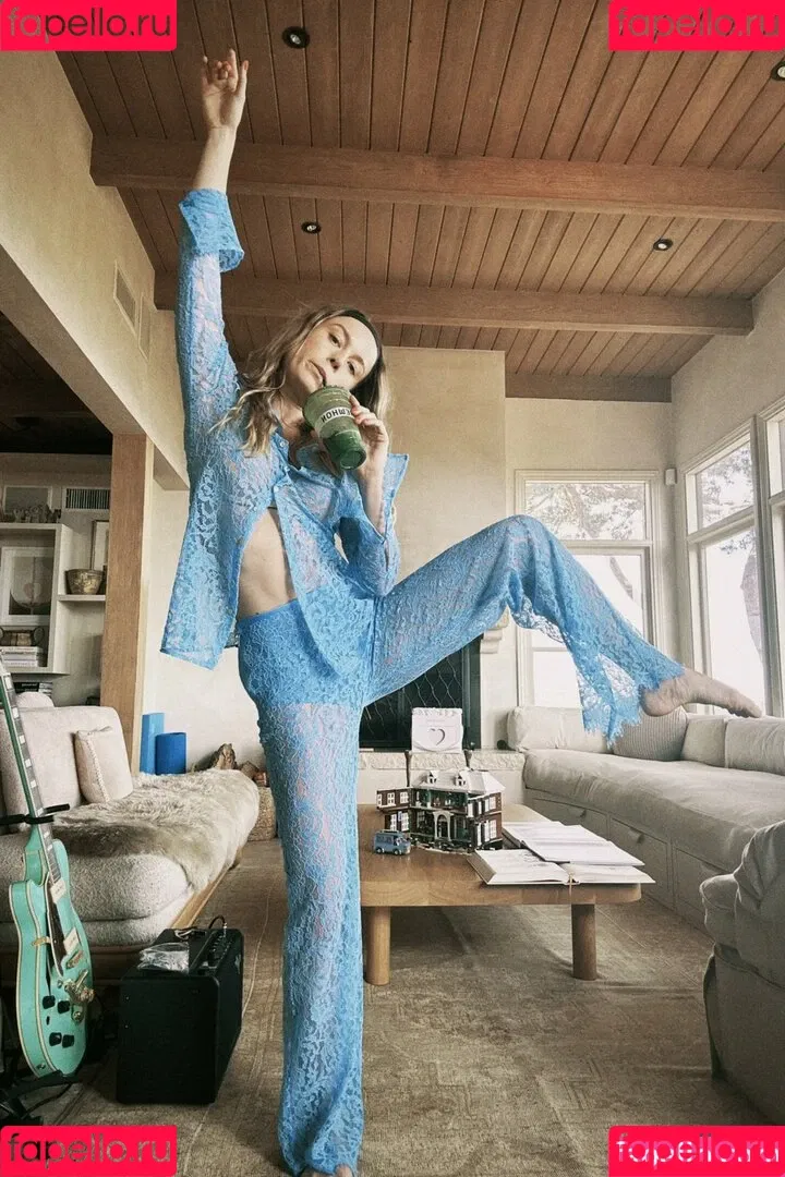 Brie Larson Onlyfans Photo Gallery 