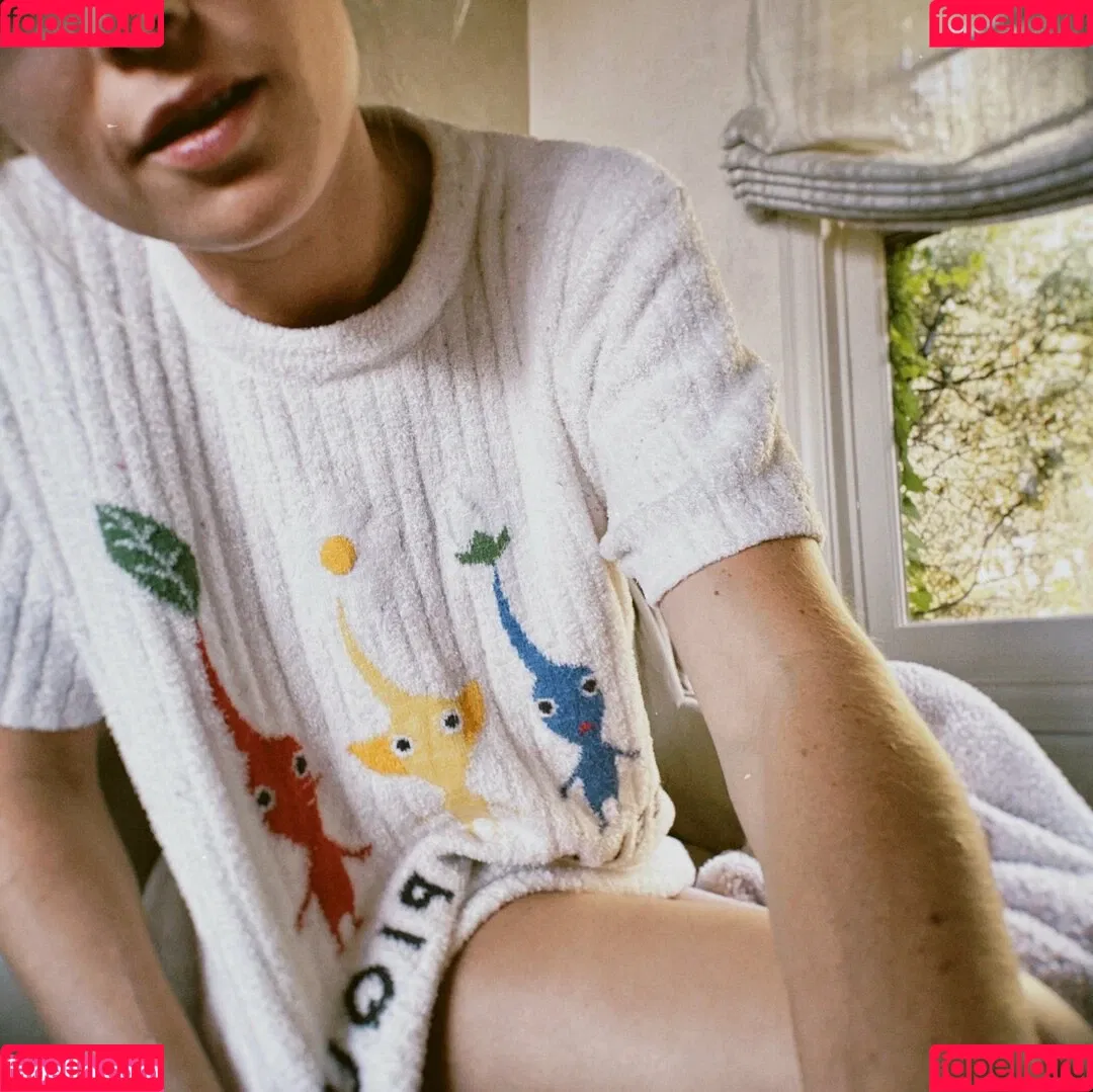 Brie Larson Onlyfans Photo Gallery 