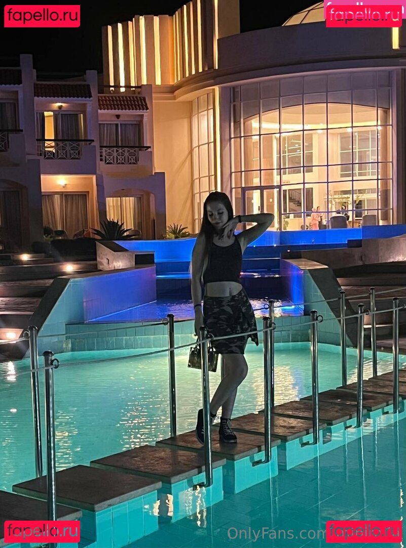 minimila Nude Onlyfans Photo 23