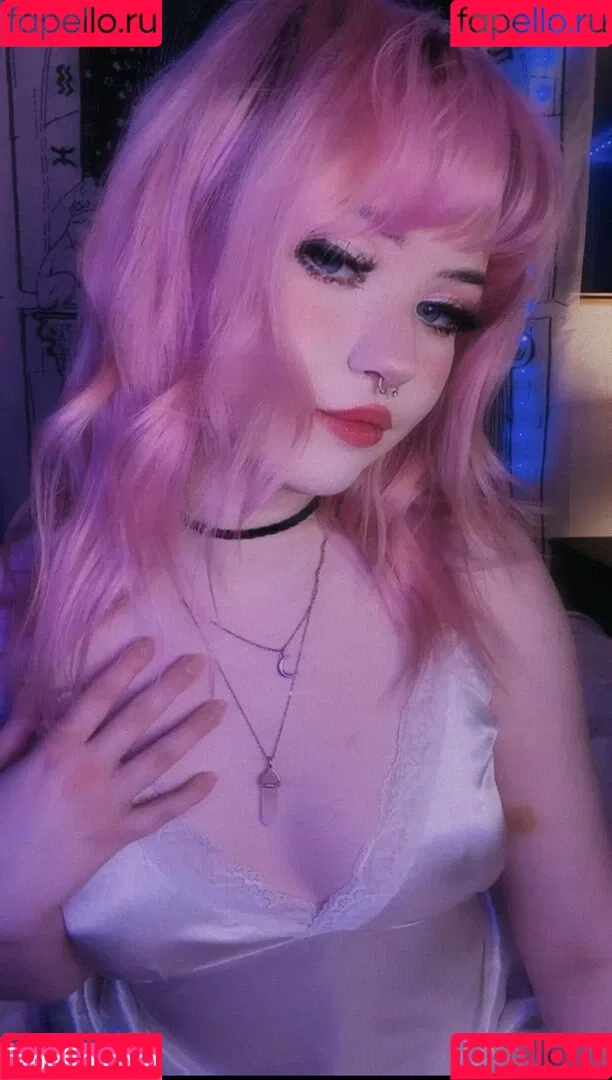 mothgray Onlyfans Photo Gallery 