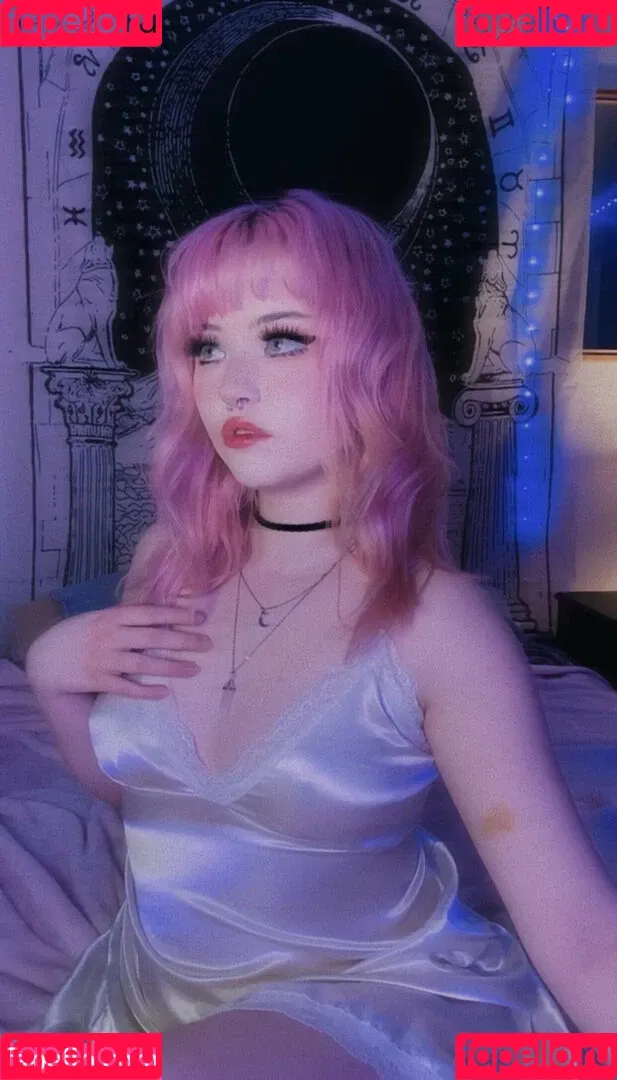 mothgray Onlyfans Photo Gallery 