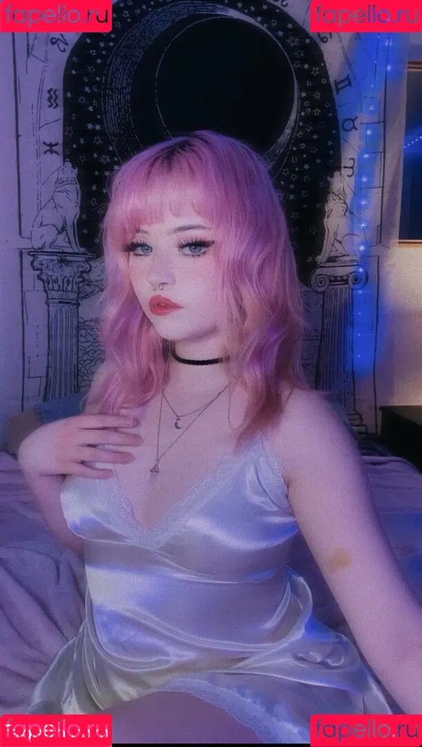 mothgray Onlyfans Photo Gallery 
