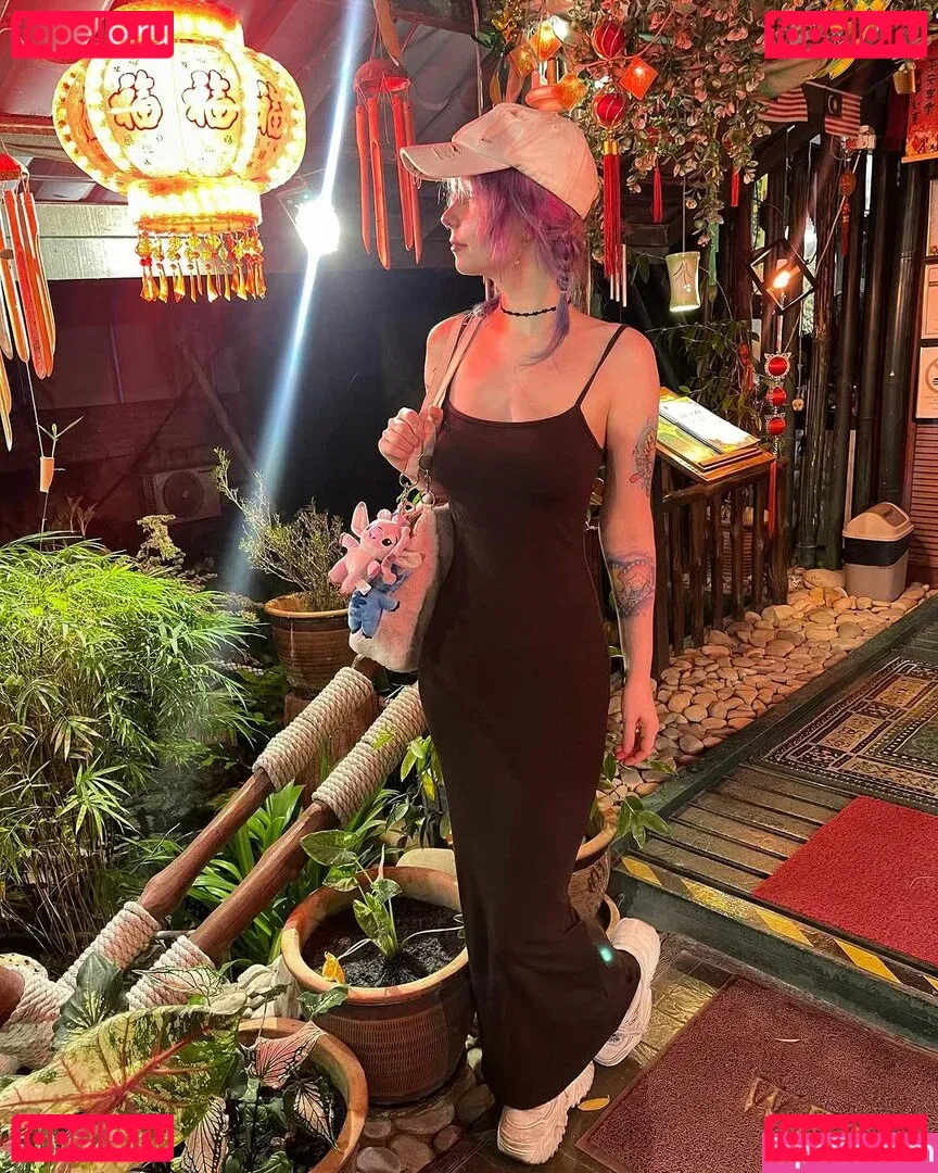 Starrymidsummer Onlyfans Photo Gallery 