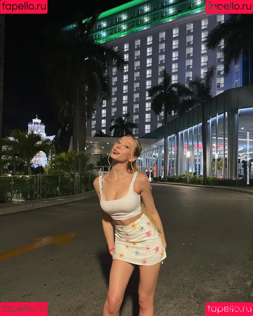 sophia.ilysm Onlyfans Photo Gallery 