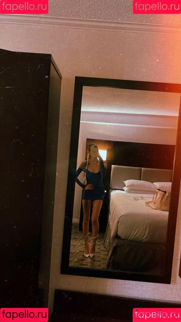 sophia.ilysm Onlyfans Photo Gallery 