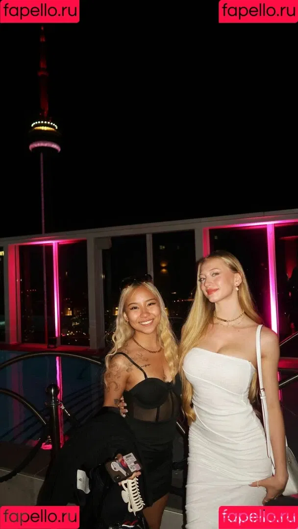 sophia.ilysm Onlyfans Photo Gallery 