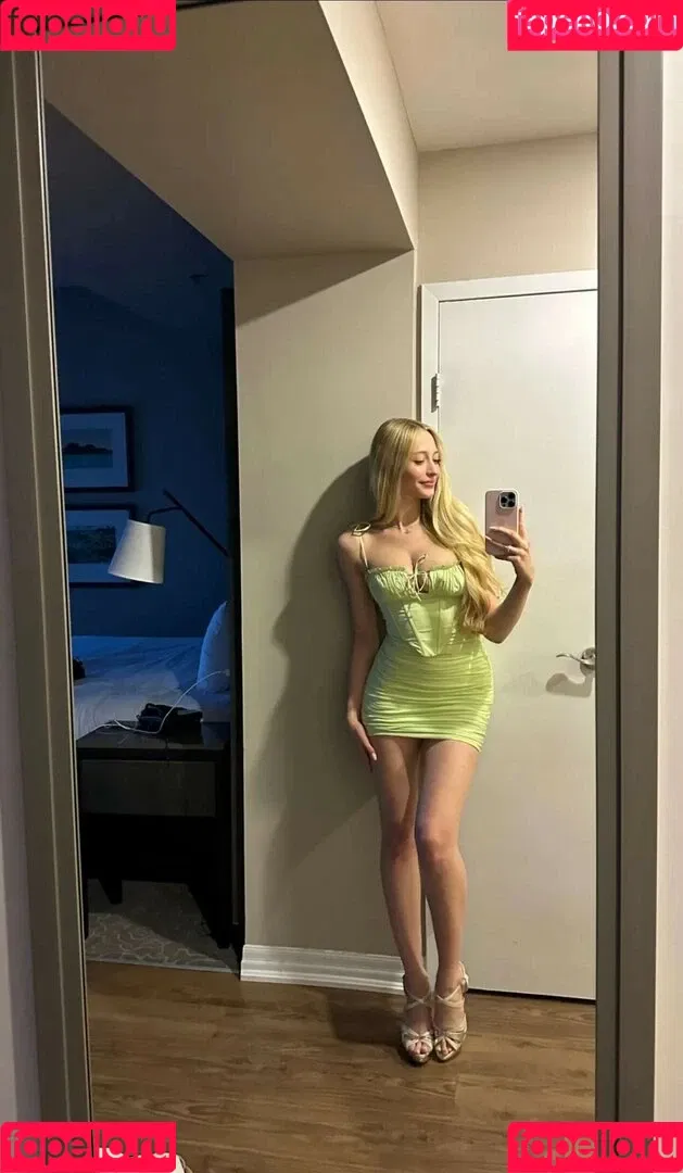sophia.ilysm Onlyfans Photo Gallery 