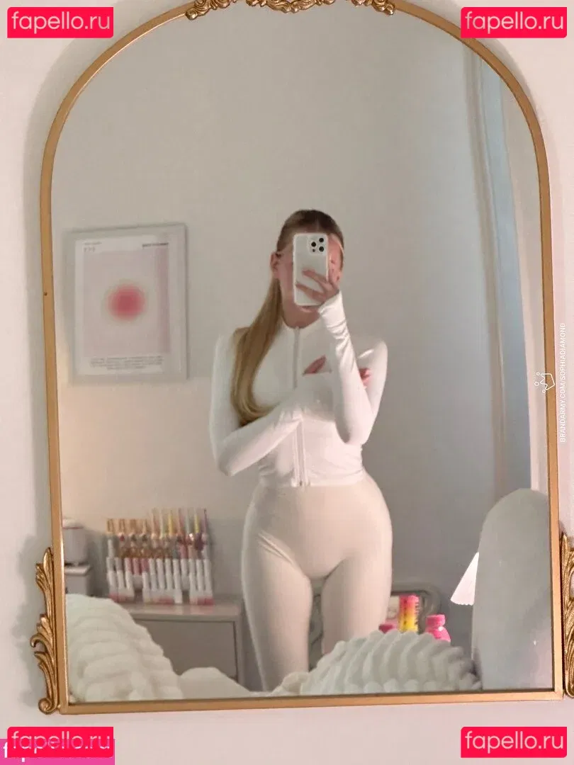 sophia.ilysm Onlyfans Photo Gallery 