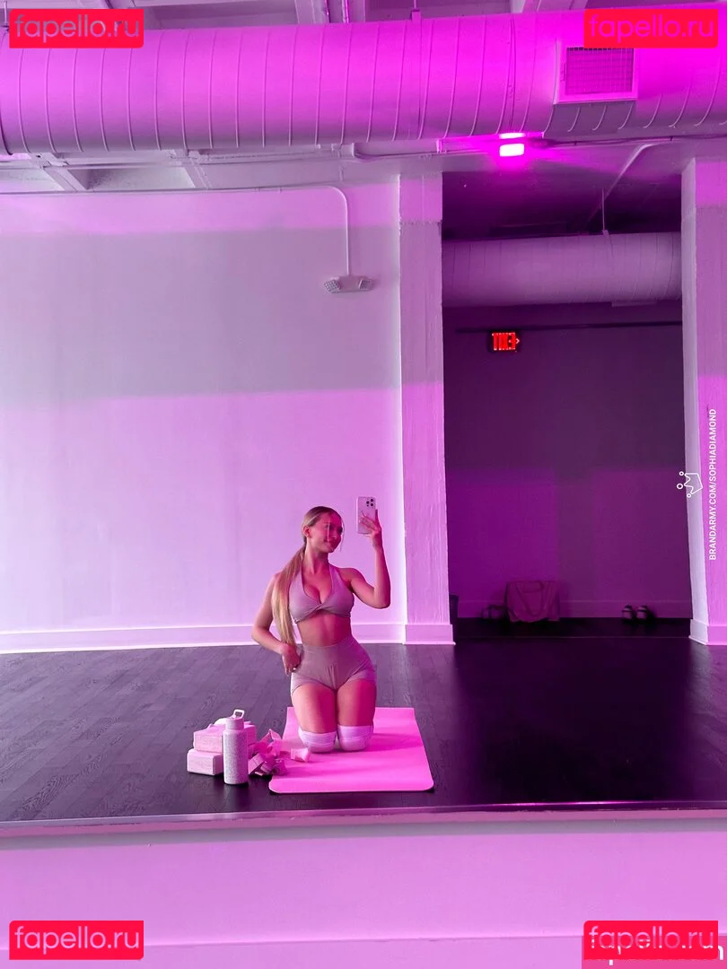 sophia.ilysm Onlyfans Photo Gallery 