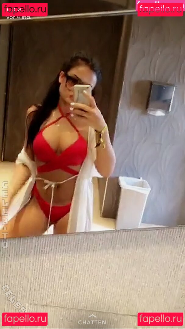 Luna Rabea Nude Onlyfans Photo 5