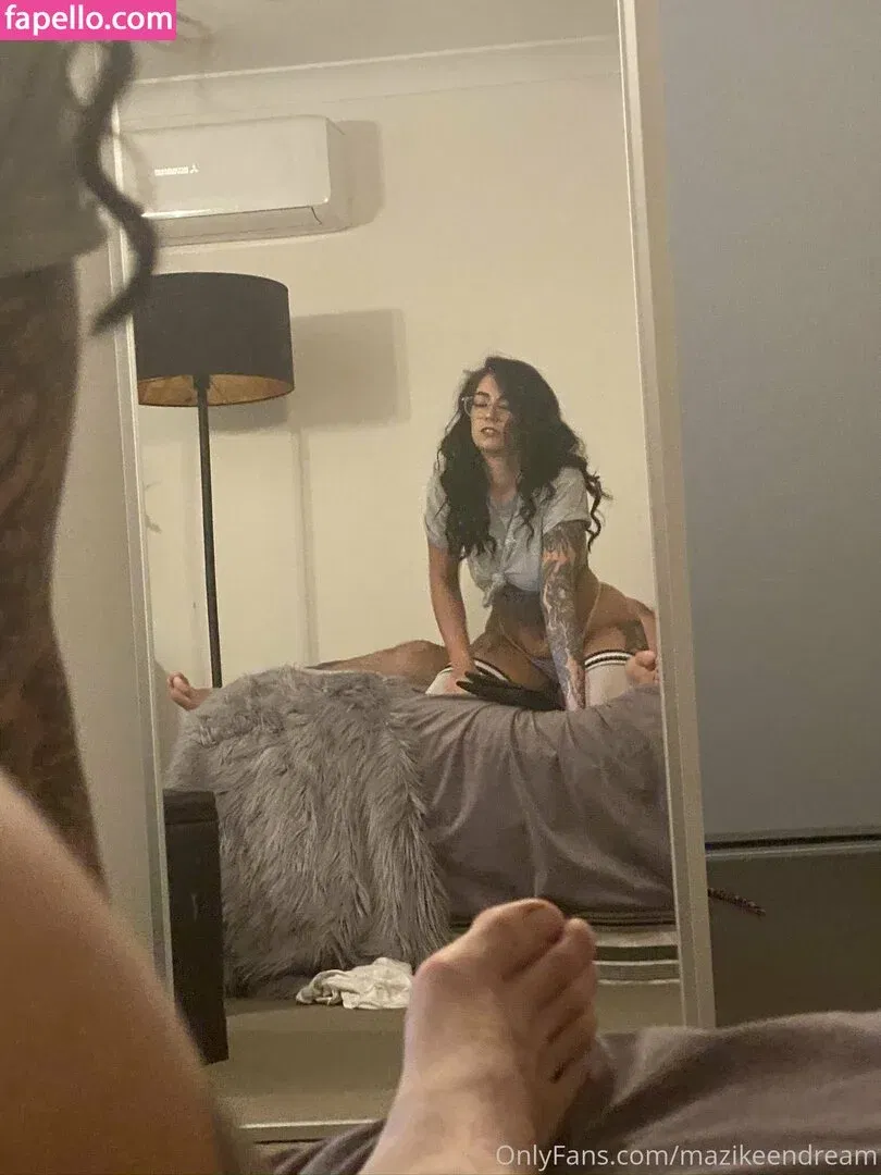 mazikeendream Onlyfans Photo Gallery 