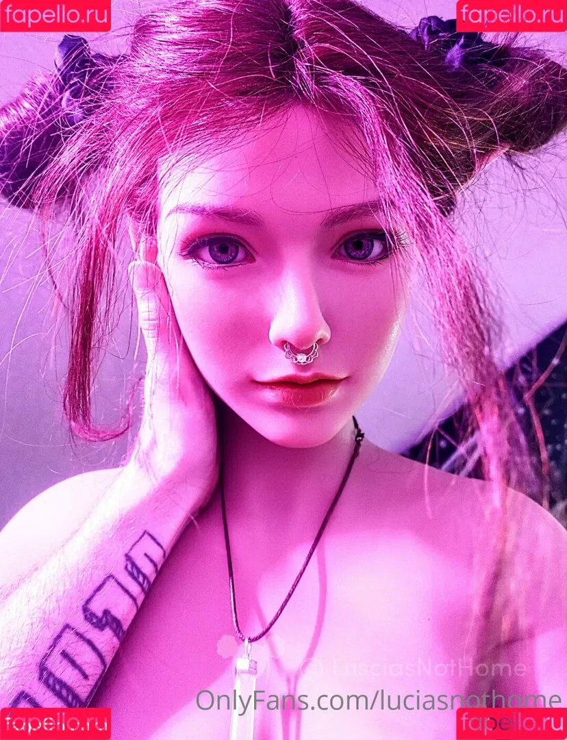 luciasnothome Onlyfans Photo Gallery 