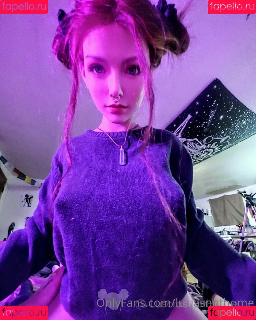 luciasnothome Onlyfans Photo Gallery 