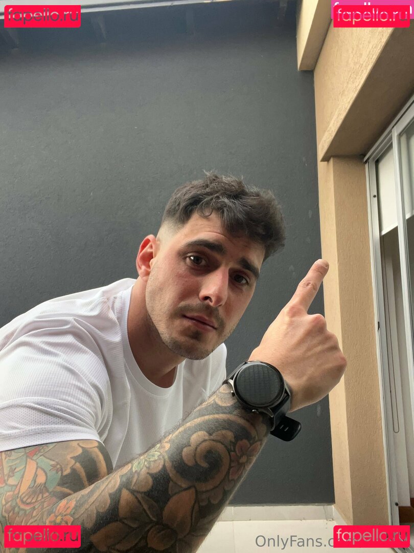 eeerik Nude Onlyfans Photo 9