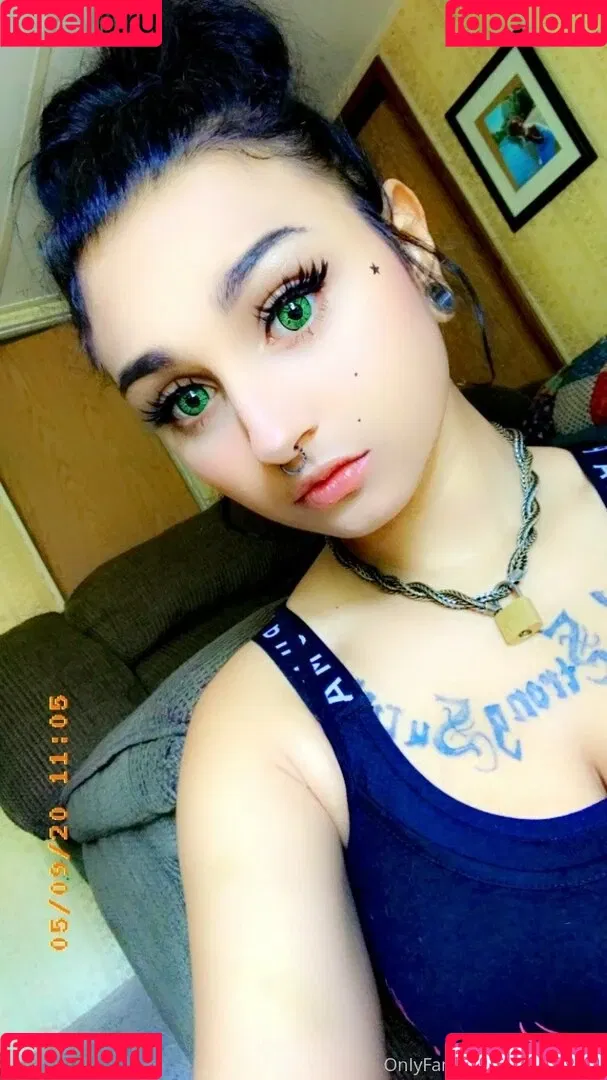wetnikki Onlyfans Photo Gallery 