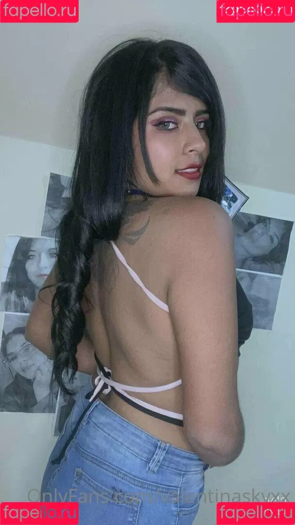 valentinaskyxx Onlyfans Photo Gallery 