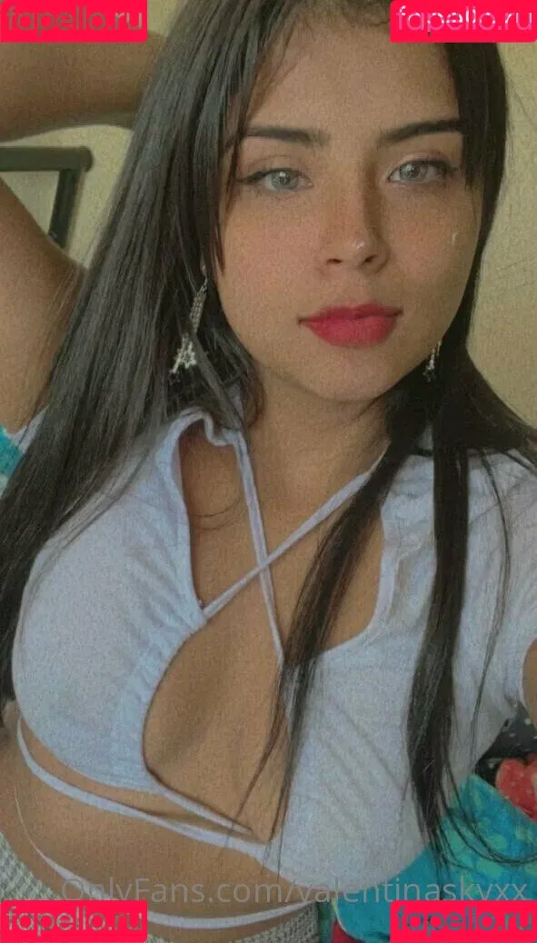 valentinaskyxx Onlyfans Photo Gallery 