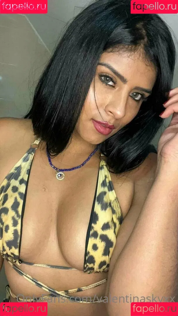valentinaskyxx Onlyfans Photo Gallery 