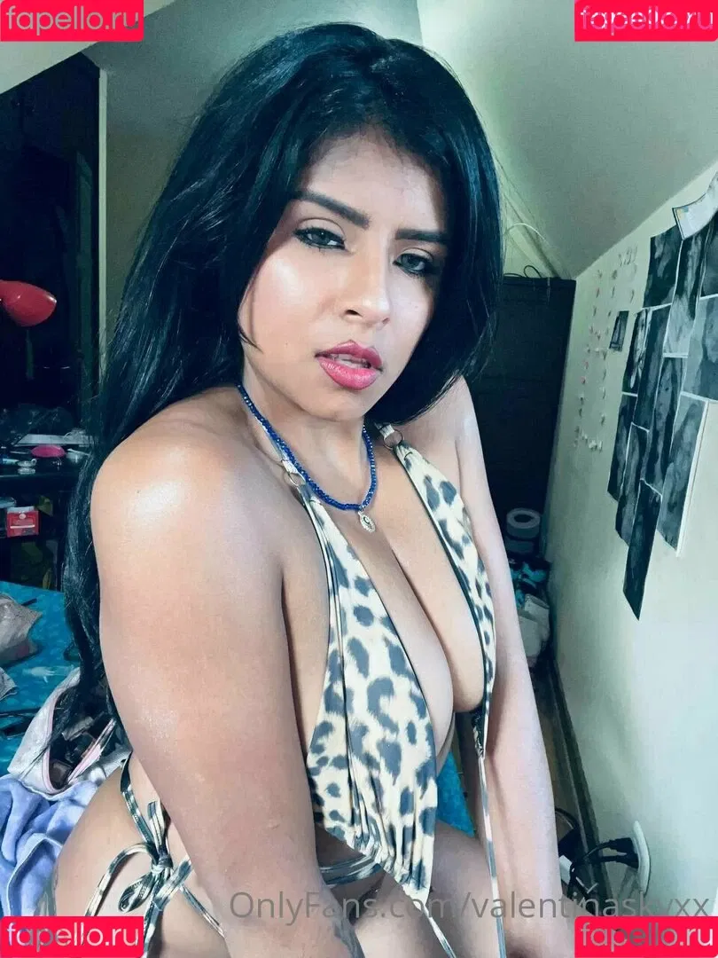 valentinaskyxx Onlyfans Photo Gallery 