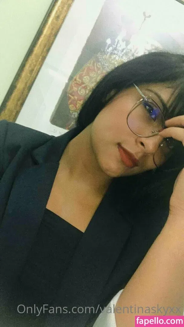 valentinaskyxx Onlyfans Photo Gallery 