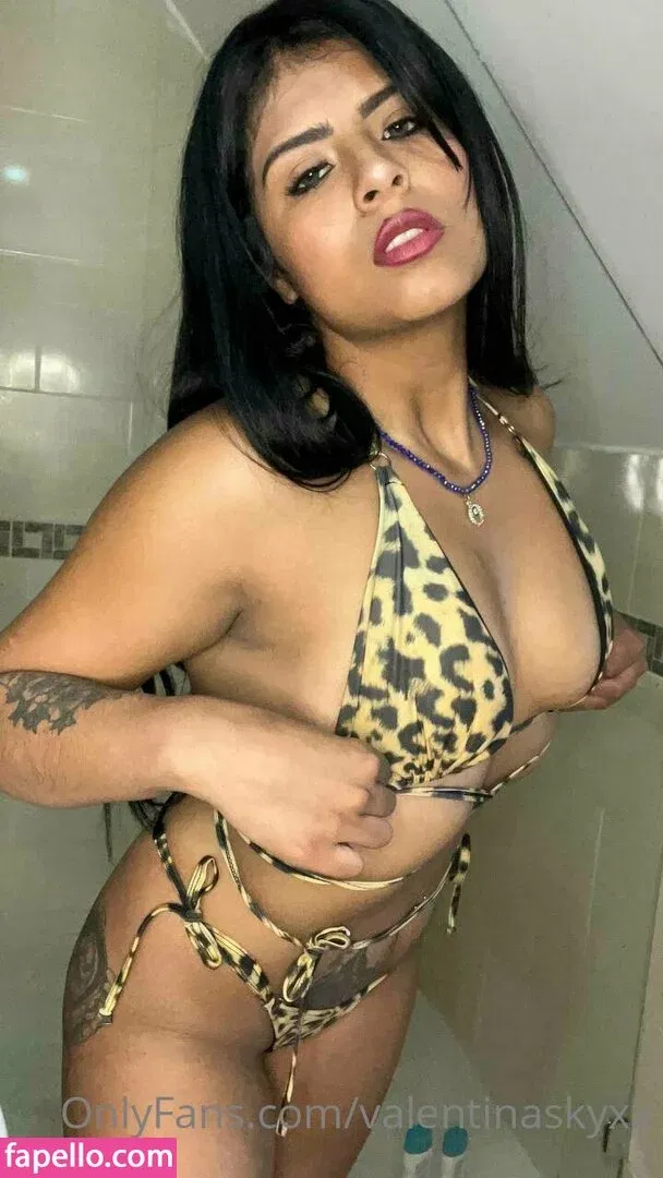 valentinaskyxx Onlyfans Photo Gallery 