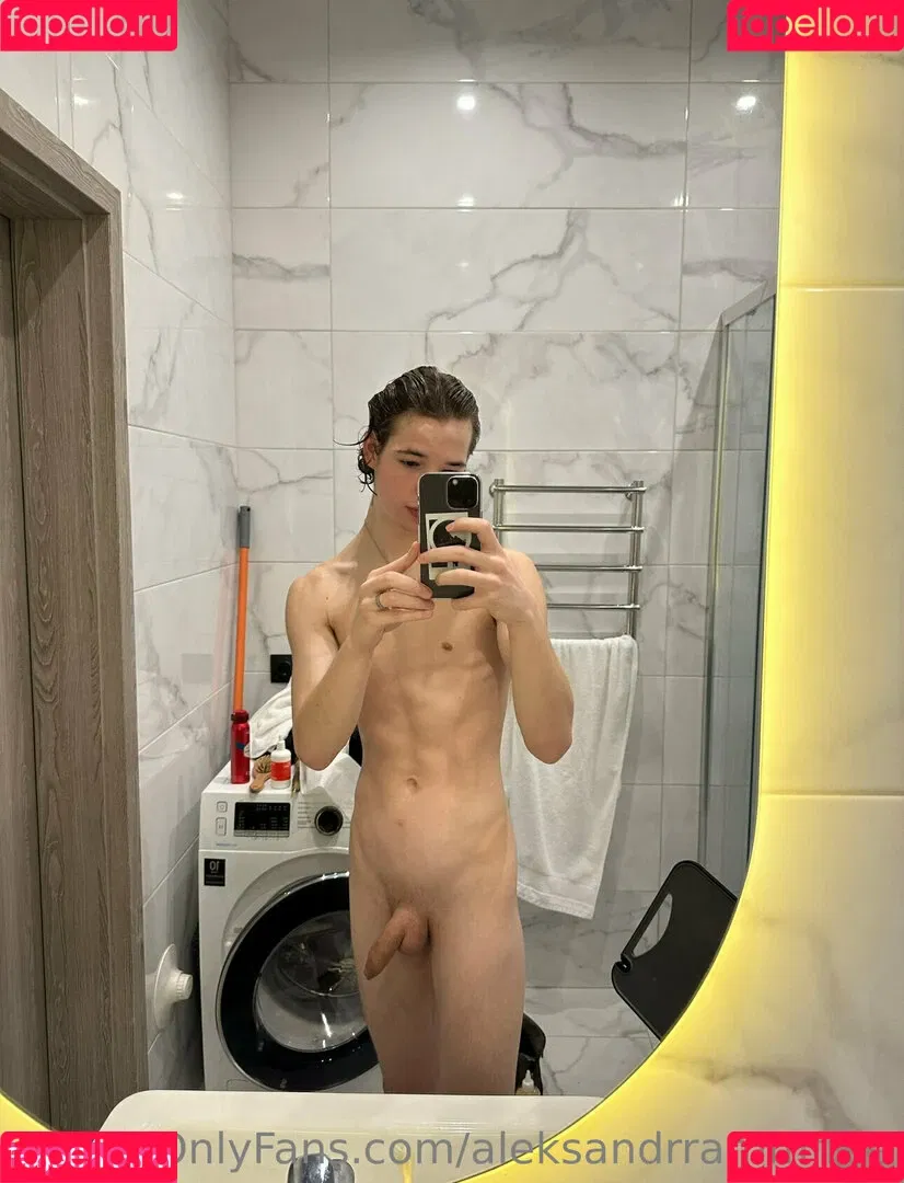 aleksandrrammfree Onlyfans Photo Gallery 