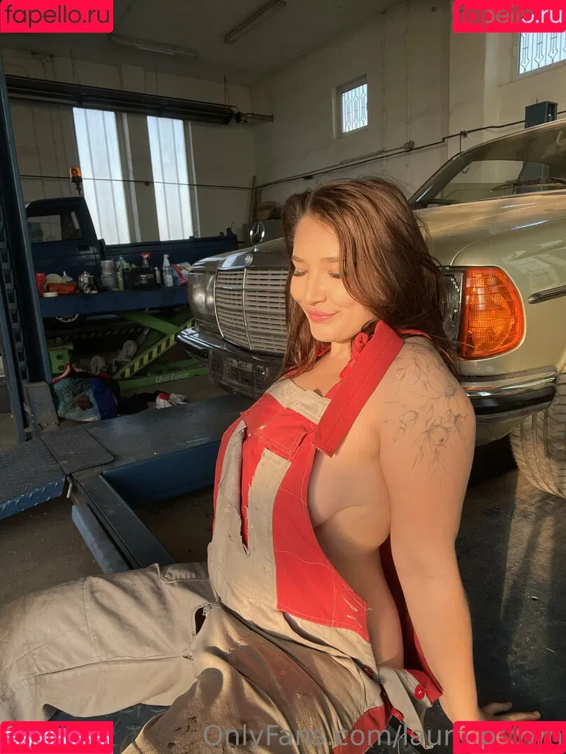 laura.brown Onlyfans Photo Gallery 