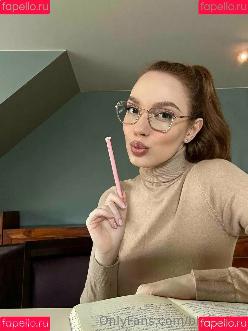 Bb_onfire Onlyfans Photo Gallery 
