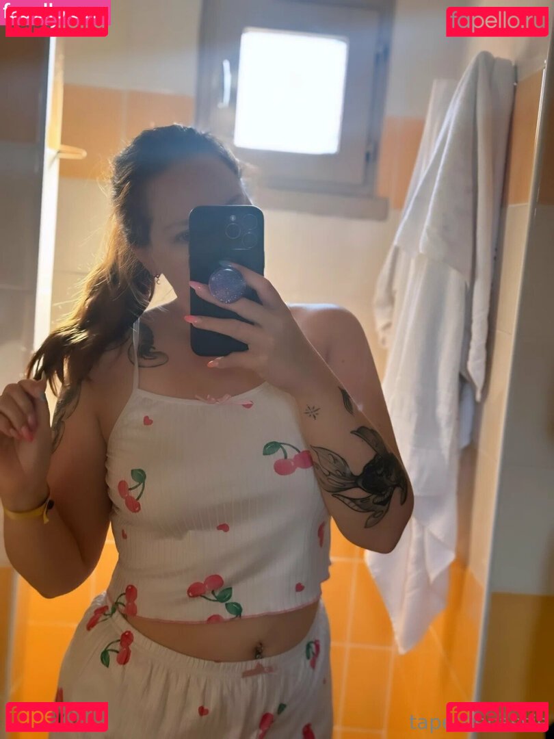 tapetitecassiefree Nude Onlyfans Photo 9