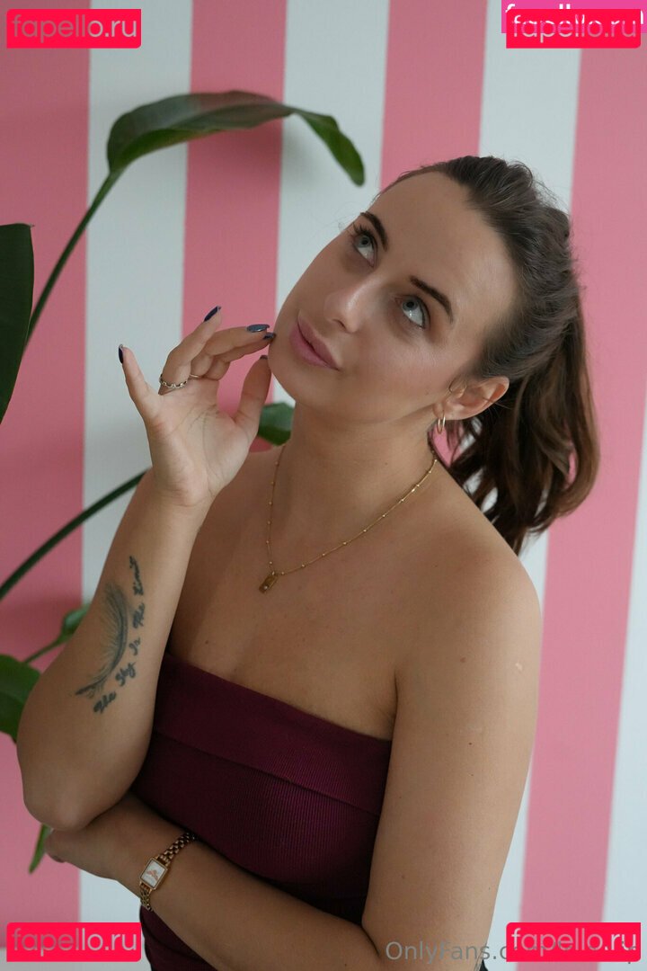 lola.vip Nude Onlyfans Photo 23