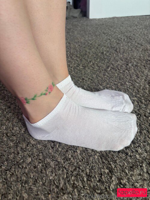 Penelope Onlyfans Photo Gallery 