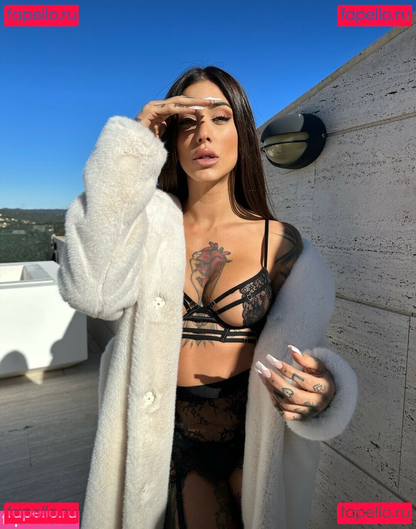 Cristina Herrera Nude Onlyfans Photo 21