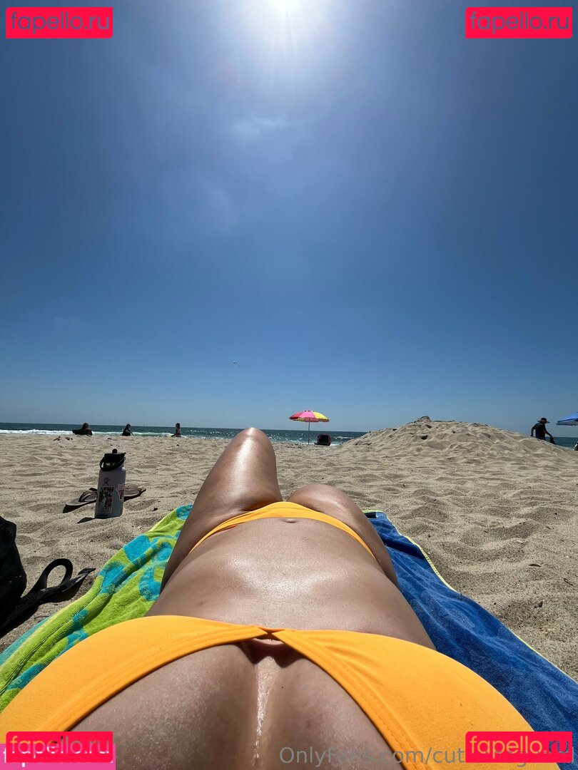 Cutielifeguard Nude Onlyfans Photo 39