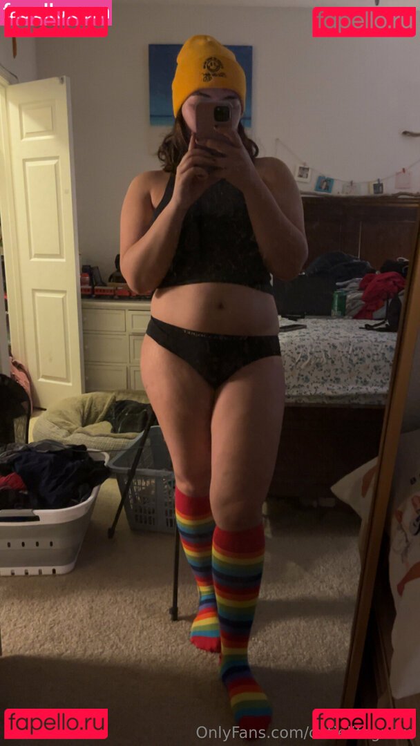 Cutielifeguard Nude Onlyfans Photo 13