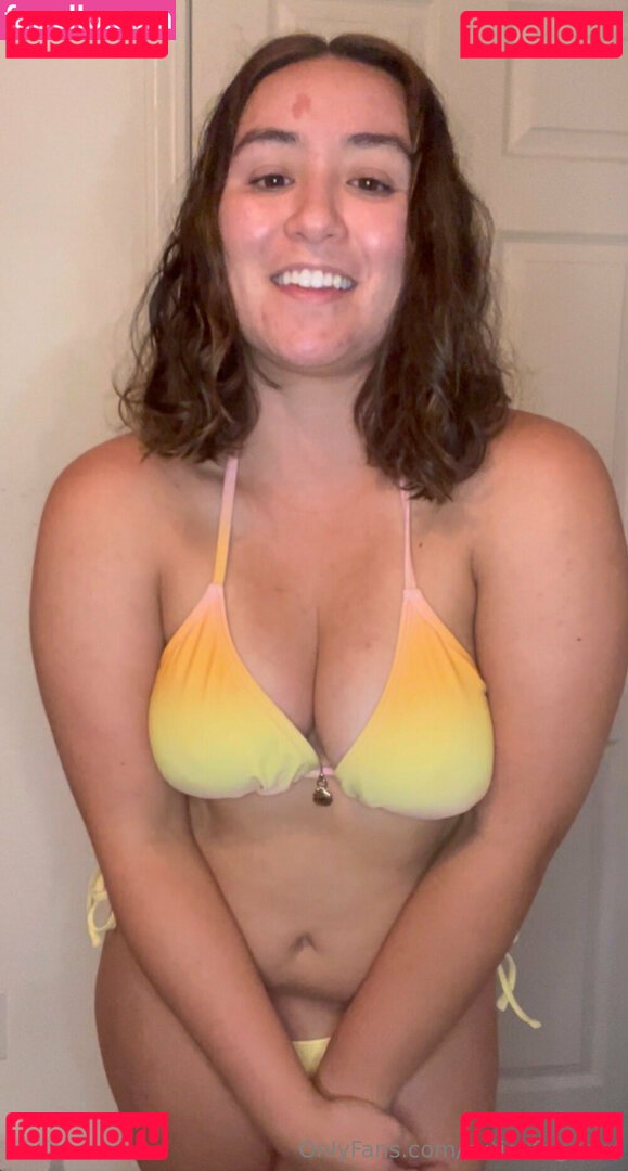 Cutielifeguard Nude Onlyfans Photo 9